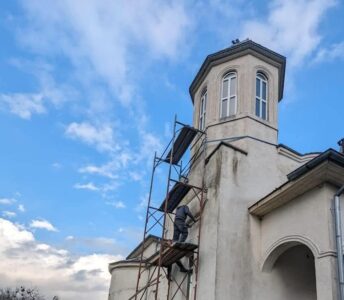 Primăria comunei Pantelimon renovează biserica din localitate - pantelimon-1710945227.jpg